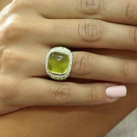 Καλαίσθητο Δαχτυλίδι με Πράσινη Πέτρα Καμπουσόν Ασημένιο 925 Πέτρες Ζιργκόν