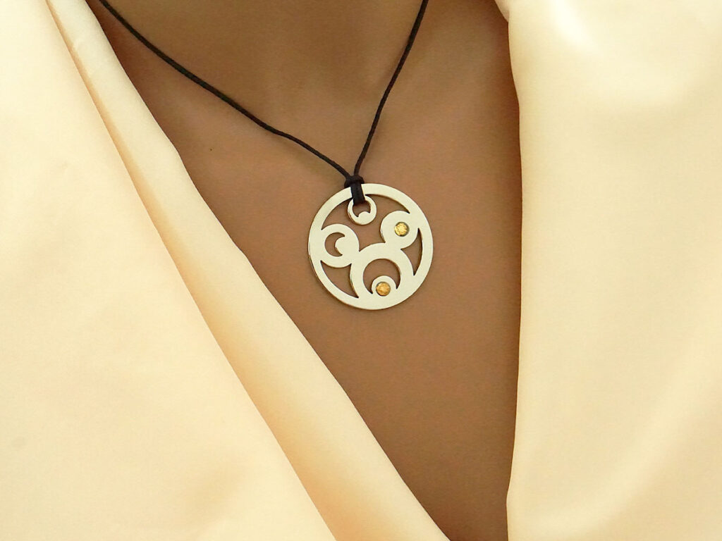 Γυναικείο Ατσάλινο Κολιέ ΜΕ Χρυσά Στοιχεία 18Κ Stainless Steel