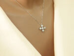 Γυναικείος Σταυρός Από Ασήμι Με Λευκές Πέτρες Λαιμού 925