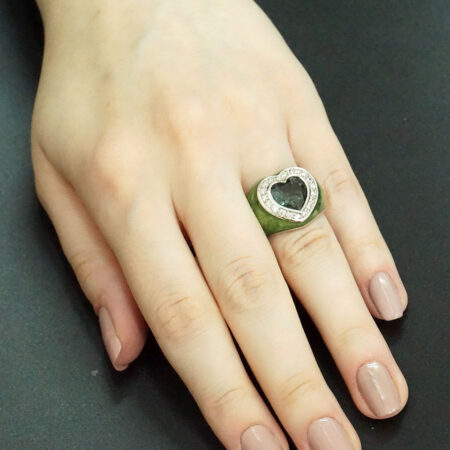 Μοναδικό Γυναικείο Δαχτυλίδι Με Πράσινη Πέτρα Ασήμι 925 Λευκές Ζιργκόν Πέτρες