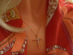 Σταυρός Ροζ Χρυσός με Αλυσίδα 9 Καράτια Ζιργκόν Λευκές Πέτρες Αρραβώνας Βάπτιση