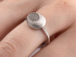 Γυναικείο Δαχτυλίδι Λευκόχρυσο 14 Καράτια Ροζέτα Ζιργκόν Πέτρες Σφυρήλατο Σχέδιο