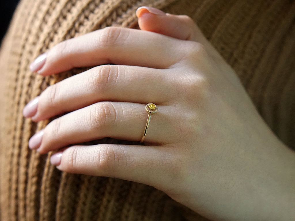 Χρυσό Δαχτυλίδι Ροζέτα 14 Καράτια Με Πέτρες Ζιργκόν