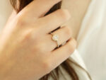 Χρυσό Δαχτυλίδι Ροζέτα 9 Καράτια Με Λευκές Ζιργκόν Πέτρες