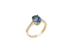 Δαχτυλίδι Με Μπλε Πέτρα Και Λευκές Ζιργκόν Σε Χρυσό 14Κ