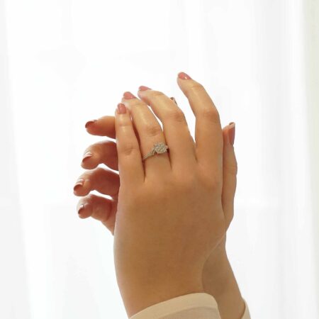 Διαμαντένιο Δαχτυλίδι Ροζέτα Σε Λευκόχρυσο 18 Καράτια