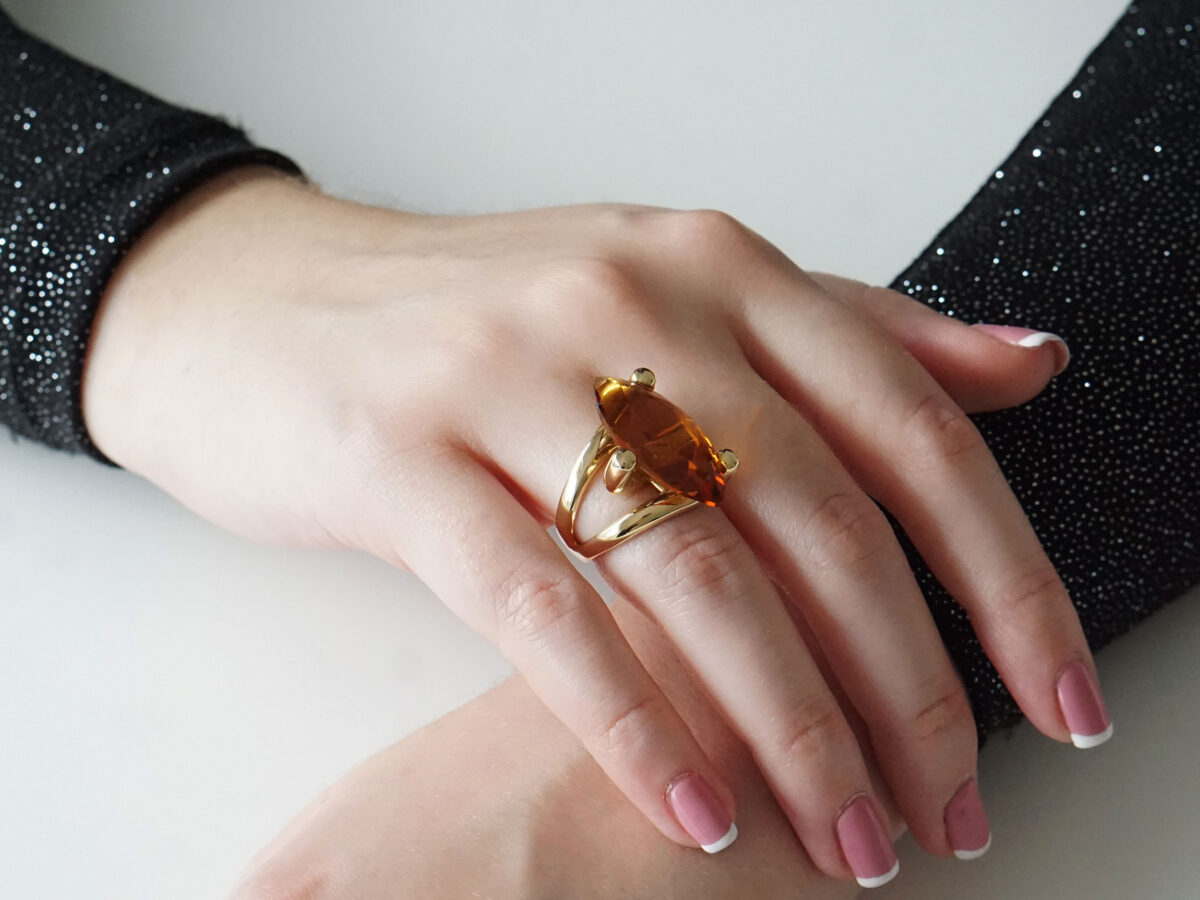 Γυναικείο Δαχτυλίδι Με Τοπάζι Σε Χρυσό 14 Καράτια