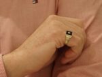 Δαχτυλίδι Ανδρικό Με Πέτρα Όνυχα Και Λευκά Ζιργκόν Σε Χρυσό 14Κ