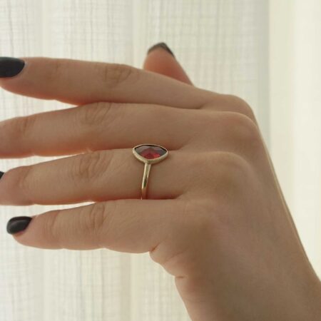 Δαχτυλίδι Γυναικείο Με Ζιργκόν Πέτρα Κόκκινη Σε Χρυσό 14Κ