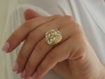 Γυναικείο Χρυσό Δαχτυλίδι 14Κ Με Λουλούδια Από Ζιργκόν