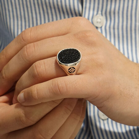 Ασημένιο Δαχτυλίδι 925 Με Μαύρες Πέτρες Ζιργκόν
