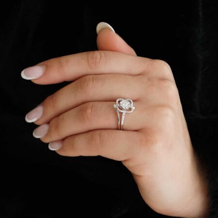 Δαχτυλίδι Με Διαμάντια Λευκόχρυσο 18 Καράτια
