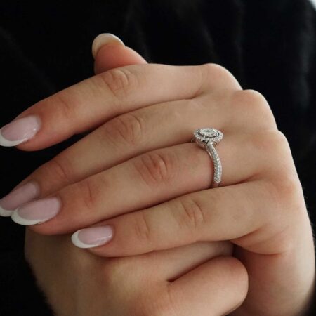 Δαχτυλίδι Ροζέτα Με Διαμάντια Σε Λευκόχρυσο 18 Καρατίων
