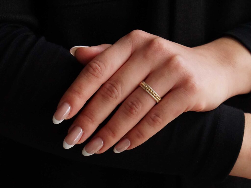 Δαχτυλίδι Χρυσό Γυναικείο 14 Καράτια Με Λευκές Πέτρες