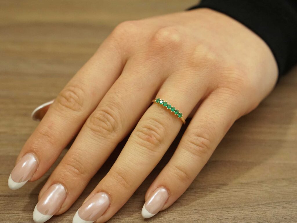 Δαχτυλίδι Σειρέ Χρυσό 14Κ Με Πράσινες Πέτρες Ζιργκόν