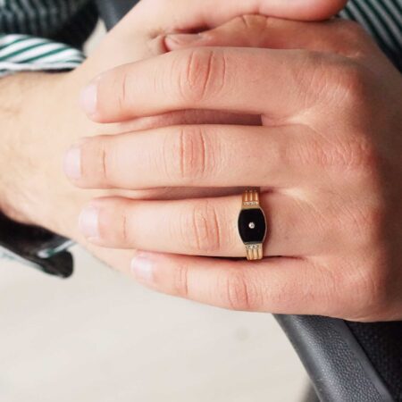 Unisex Δαχτυλίδι Με Μαύρο Σμάλτο Και Ζιργκόν Πέτρες Σε Χρυσό 14Κ