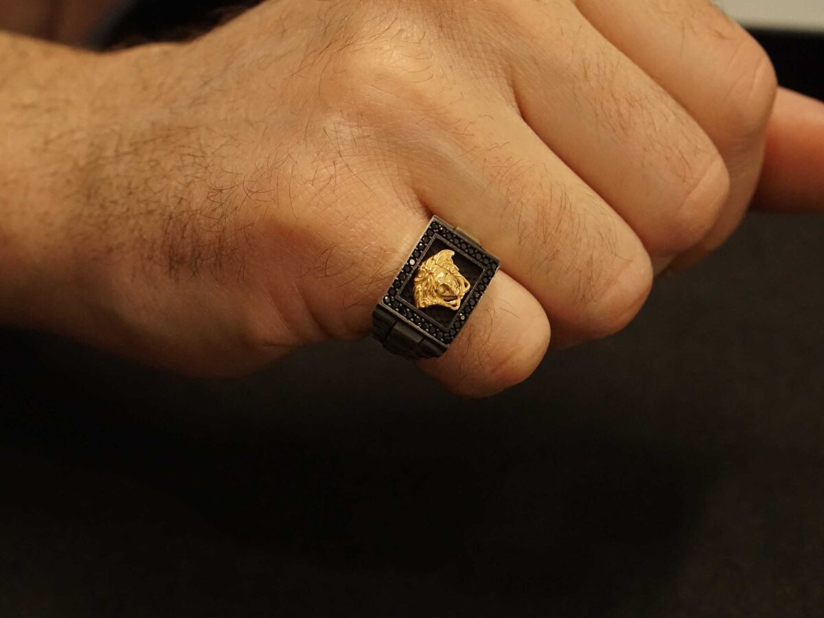 Ανδρικό Δαχτυλίδι Ασημένιο 925 Με Μαύρες Ζιργκόν Πέτρες