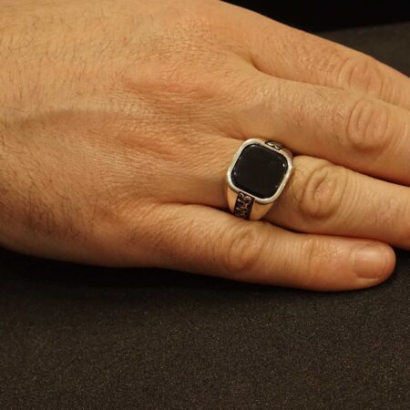 Ανδρικό Δαχτυλίδι Με Όνυχα Και Μαύρο Oxyde Σε Ασήμι 925