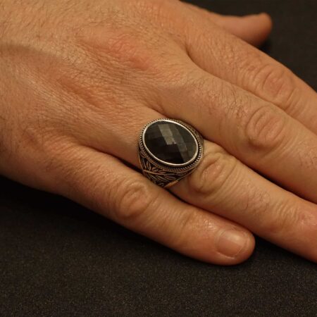 Δαχτυλίδι Ανδρικό Με Πέτρα Μαύρη Ζιργκόν Και Μαύρο Oxyde Σε Ασήμι 925