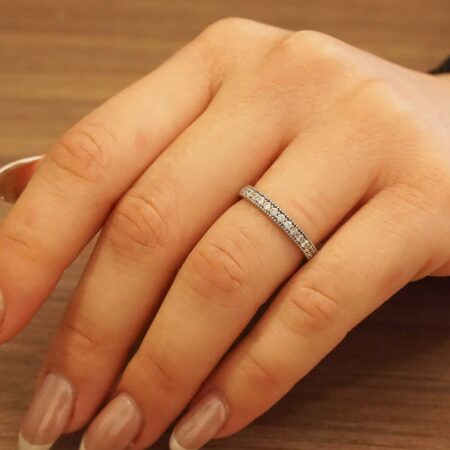 Δαχτυλίδι Μισόβερο Με Διαμάντια Σε Λευκόχρυσο 18 Καράτια