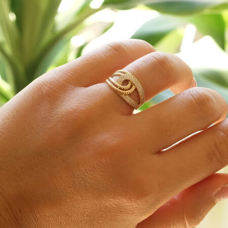 Χρυσό Δαχτυλίδι 9 Καράτια Με Λευκές Πέτρες Ζιργκόν