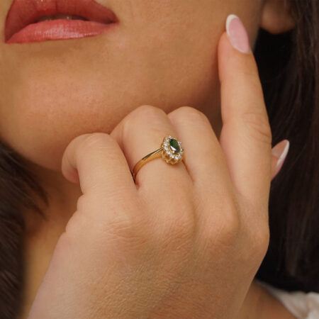 Δαχτυλίδι Οβάλ Ροζέτα Με Πράσινη Πέτρα Σε Χρυσό 9 Καράτια