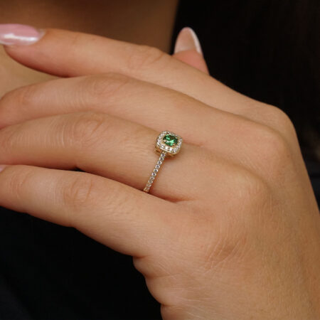 Δαχτυλίδι Ροζέτα Με Πράσινη Πέτρα Σε Χρυσό 9 Καράτια