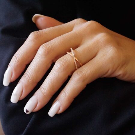 Δαχτυλίδι Με Διαμάντια Ροζ 18 Καράτια