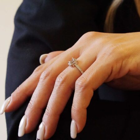 Δαχτυλίδι Ροζέτα Σε Λευκόχρυσο 8 Καράτια