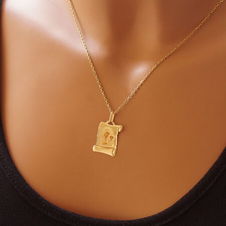 Φυλαχτό Παναγίτσα Χρυσό 9 Καράτια