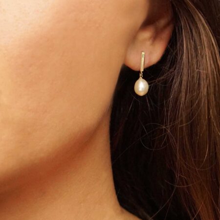 Κρεμαστά Σκουλαρίκια Με Μαργαριτάρια Και Ζιργκόν Σε Χρυσό 9 Καράτια