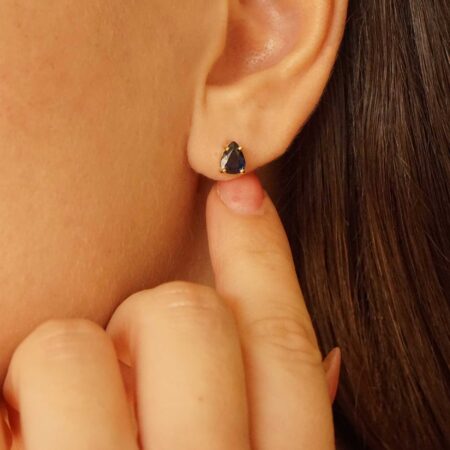 Χρυσά Σκουλαρίκια Με Ζαφείρι Καρφωτά 18 Καράτια