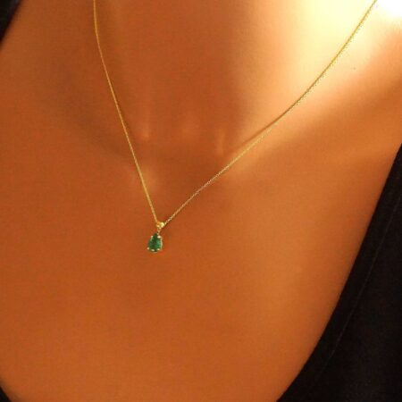 Χρυσό Μενταγιόν Δάκρυ Με Σμαράγδι Και Αλυσίδα 18 Καράτια