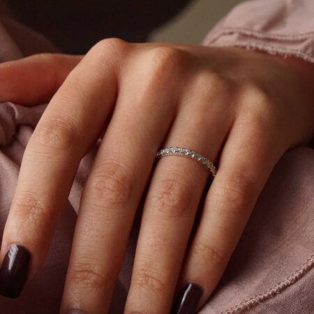 Δαχτυλίδι Μισόβερο Με Μπριγιάν Σε Λευκόχρυσο 18 Καράτια