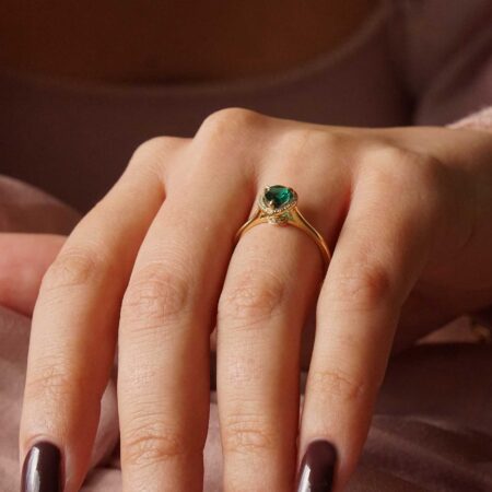 Δαχτυλίδι Ροζέτα Με Σμαράγδι Και Μπριγιάν Σε Χρυσό 18 Καράτια