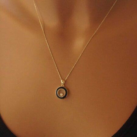 Γυναικείο Μενταγιόν Λαιμού Με Μαύρο Σμάλτο 14Κ