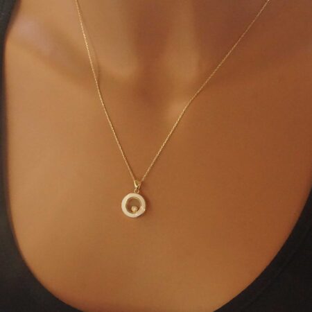 Γυναικείο Μενταγιόν Λαιμού Σμάλτο 14Κ