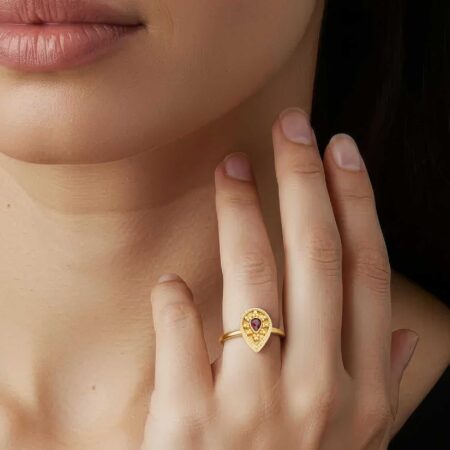 Χρυσό Δαχτυλίδι Με Ρουμπίνι Σε Σχήμα Δάκρυ 18 Καράτια