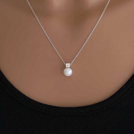 Λευκόχρυσο Μενταγιόν Με Μπριγιάν Μαργαριτάρι Και Αλυσίδα 18 Καράτια