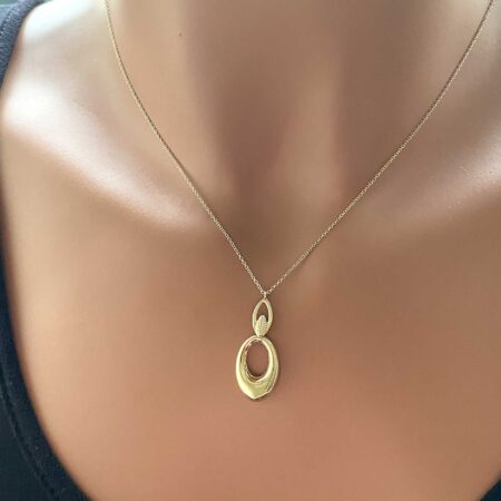 Μενταγιόν Χρυσό 9 Καράτια Με Αλυσίδα